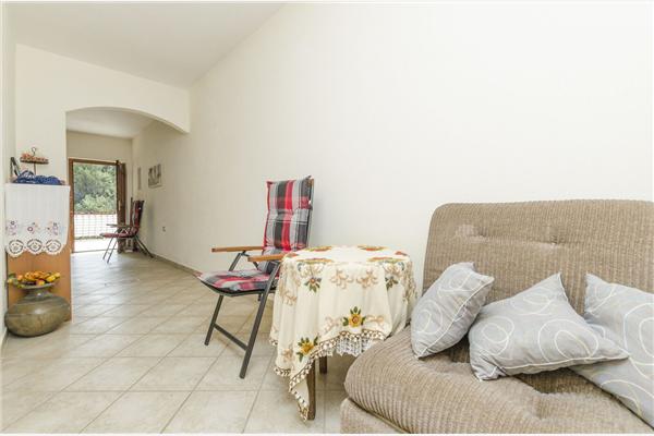 Apartment A2, for 5 persons