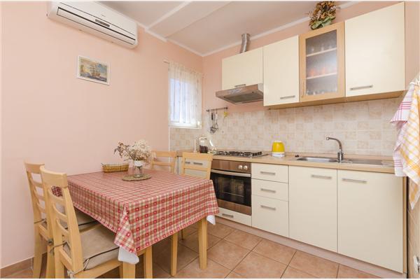 Apartman A1, za 5 osoba/e