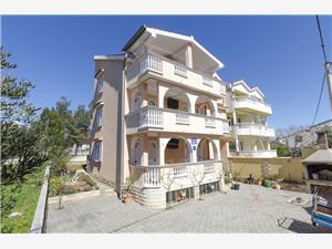 Appartementen Vladimir Vodice, Kwadratuur 38,00 m2, Lucht afstand tot de zee 30 m