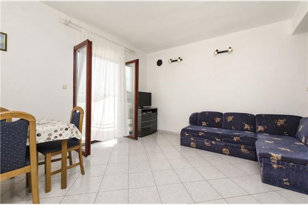Apartment A2, for 4 persons
