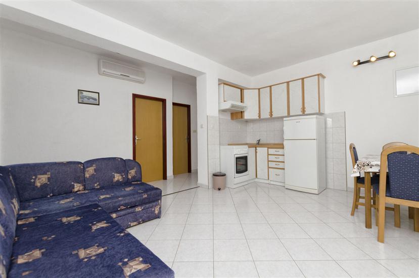 Apartment A2, for 4 persons