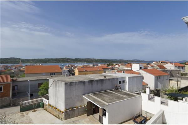 Apartment A2, for 4 persons