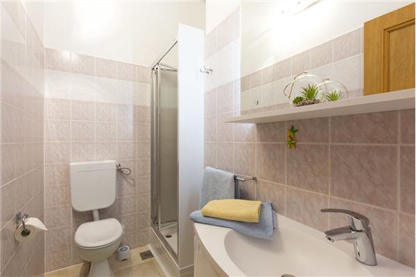 Apartment A2, for 3 persons