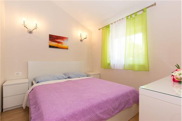 Apartment A2, for 3 persons