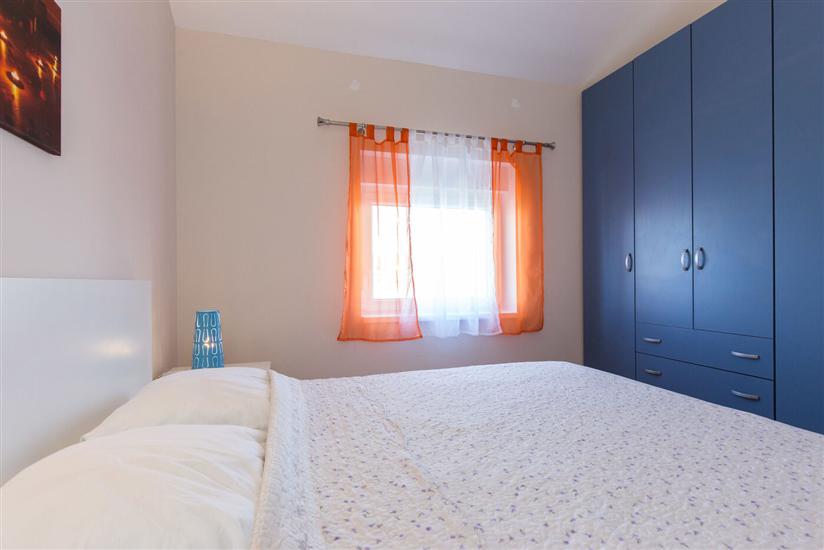 Apartment A4, for 5 persons