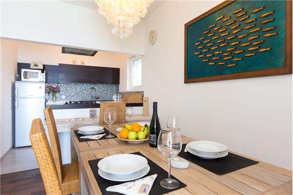 House A1, for 11 persons