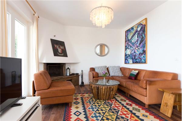 House A1, for 11 persons