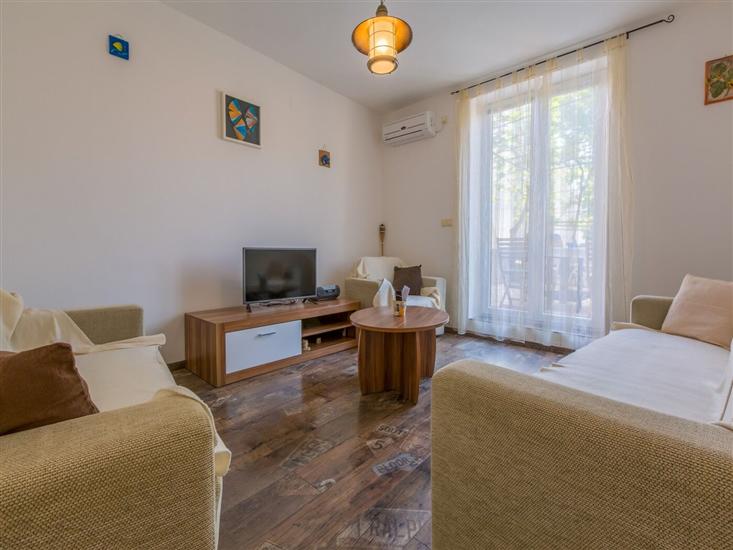 Apartment A2, for 4 persons