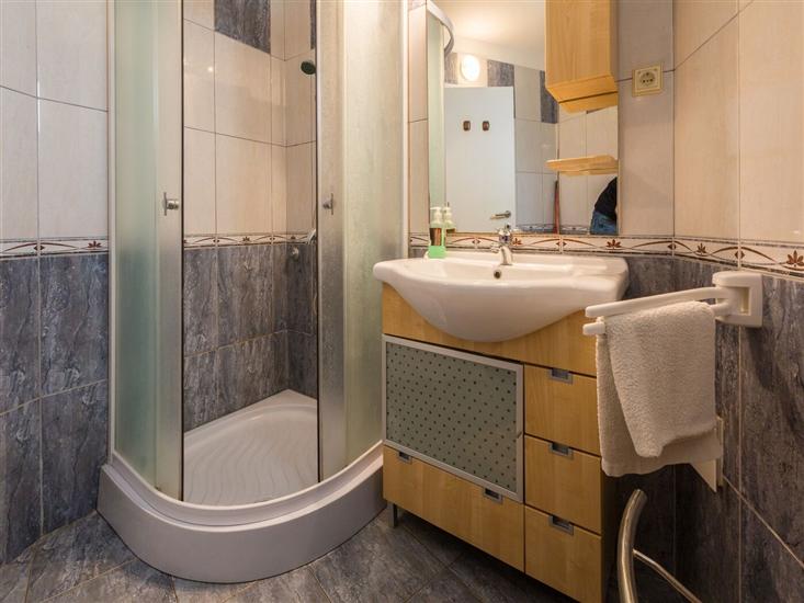 Apartment A2, for 4 persons