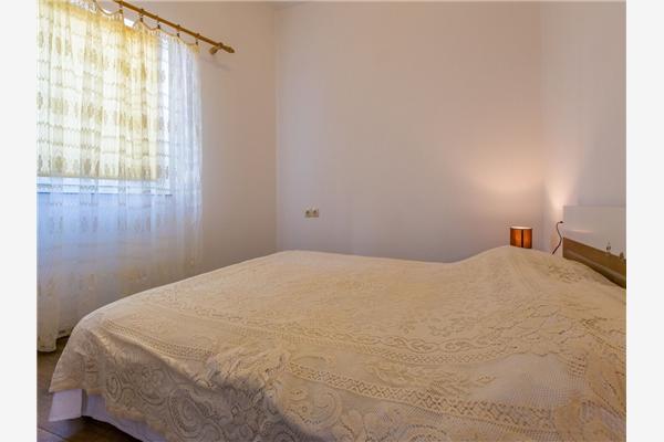 Apartment A4, for 4 persons