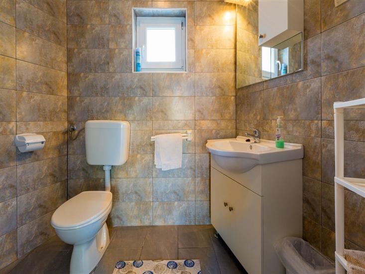 Apartment A4, for 4 persons