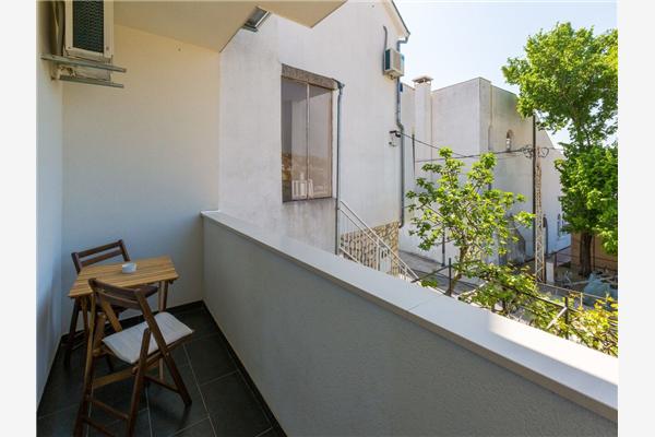 Apartment A4, for 4 persons