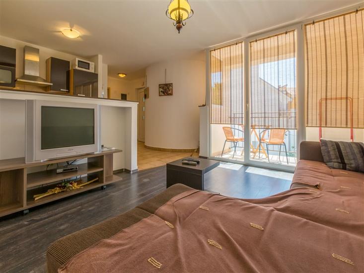 Apartment A5, for 4 persons