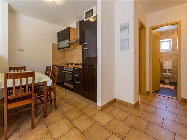 Apartment A5, for 4 persons