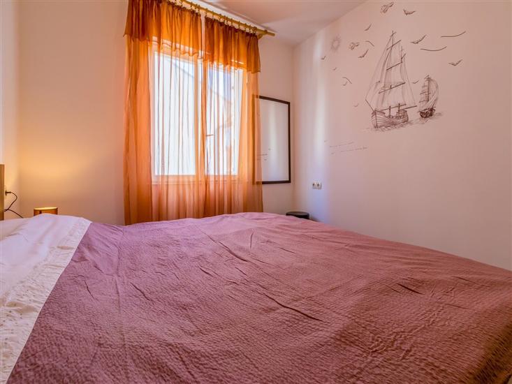 Apartment A5, for 4 persons