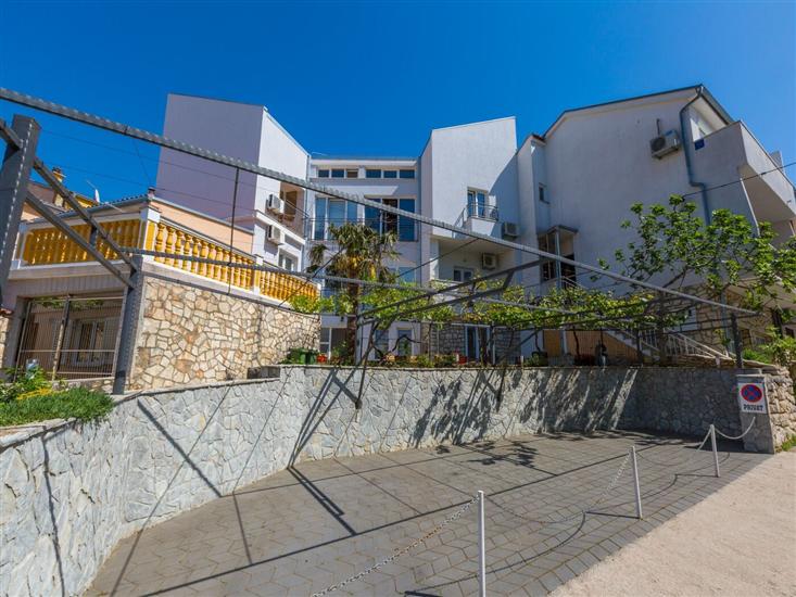 Apartments Bellamare