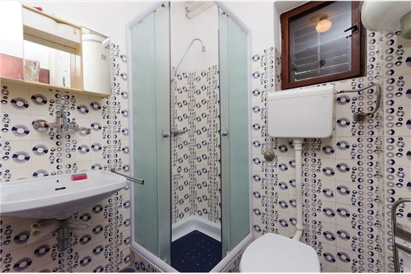 Apartment A5, for 6 persons