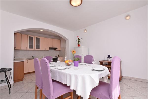Apartment A1, for 4 persons