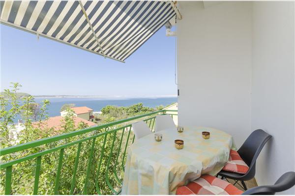 Apartment A2, for 4 persons