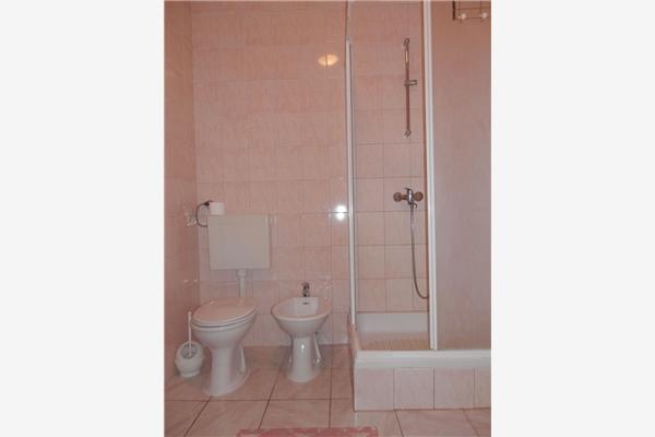 Apartment A1, for 6 persons