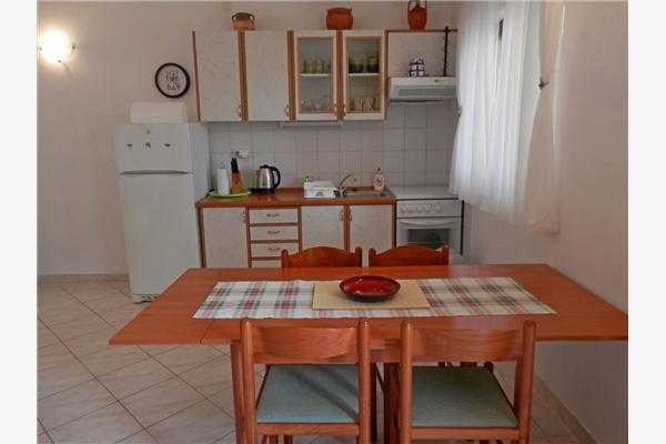 Apartment A1, for 6 persons