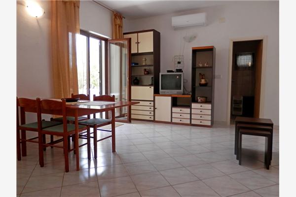 Apartment A1, for 6 persons