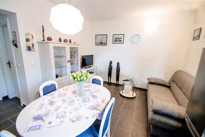 Apartment A1, for 4 persons