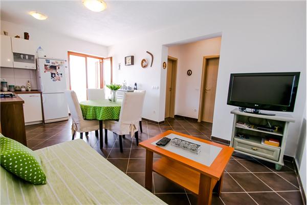 Apartment A2, for 3 persons