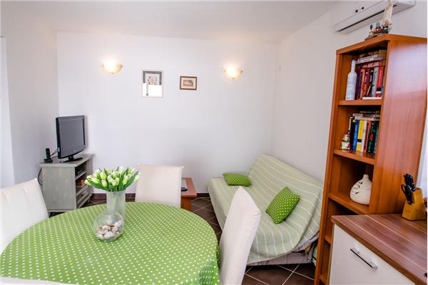 Apartment A2, for 3 persons