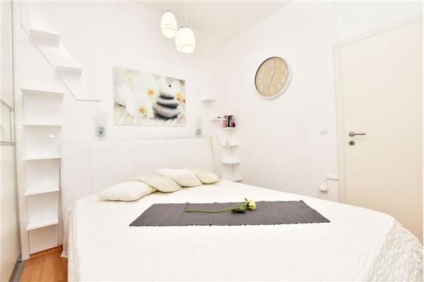 Apartment A1, for 6 persons