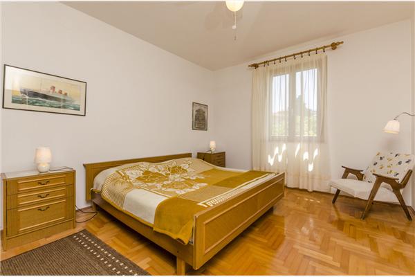 Apartment A2, for 4 persons