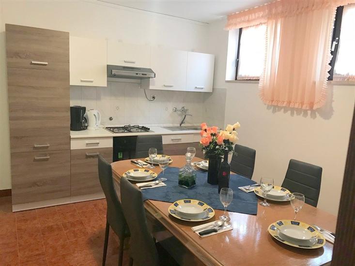 Apartment A1, for 6 persons