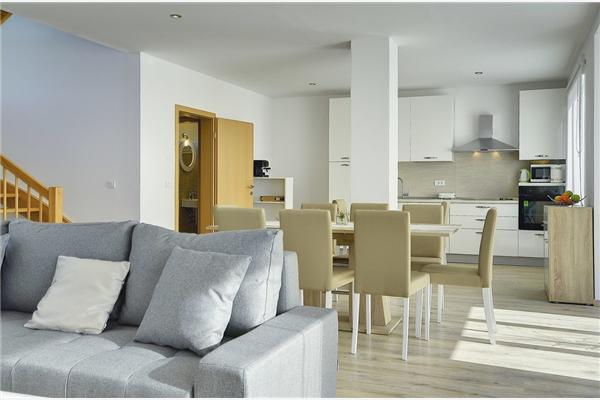 House K1, for 8 persons