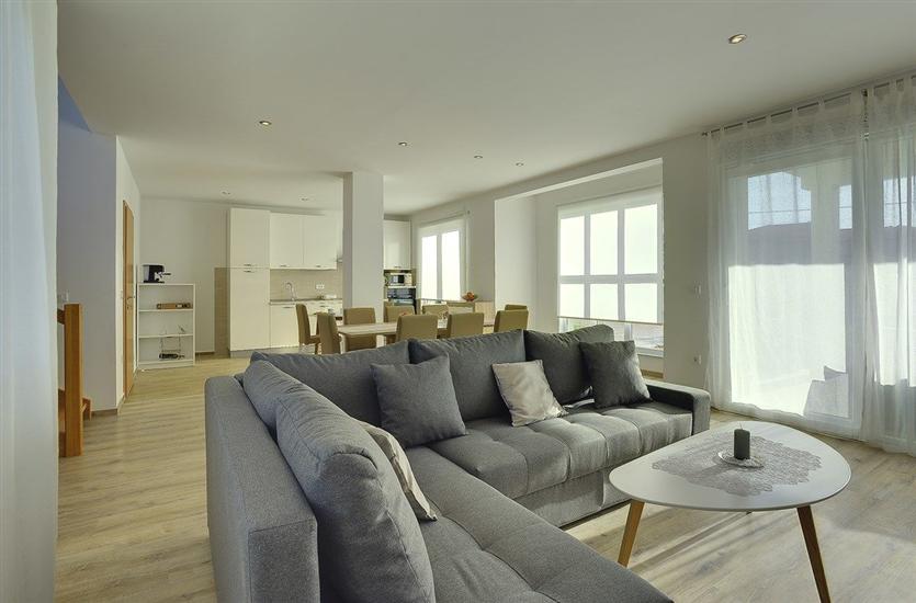 House K1, for 8 persons