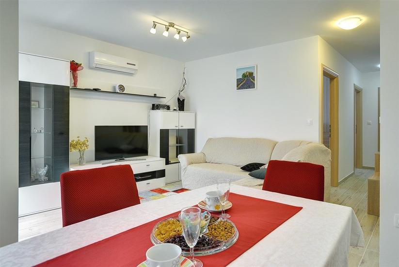Apartment A1, for 4 persons