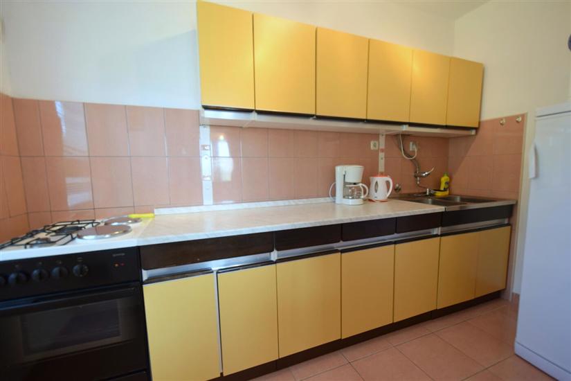 Apartment A1, for 6 persons