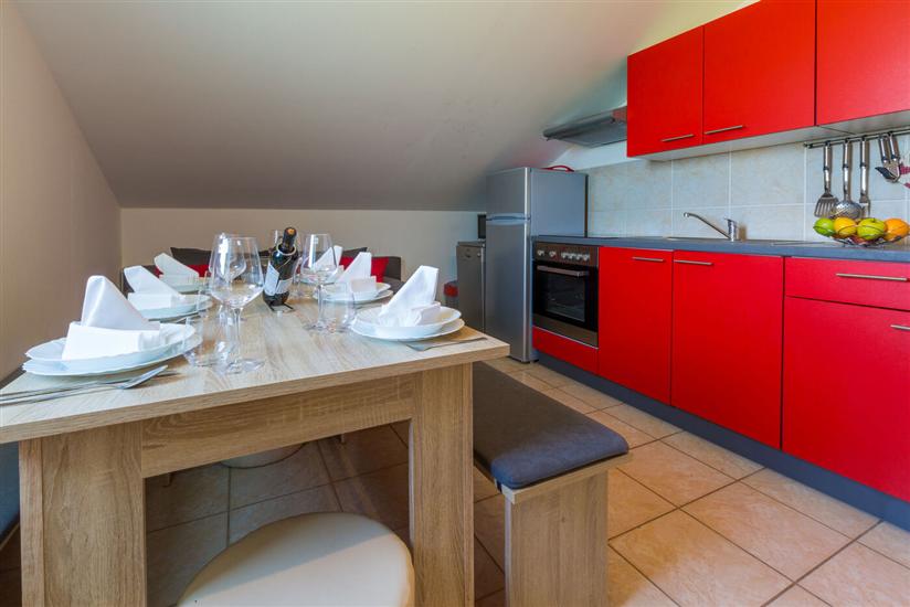 Apartment A1, for 7 persons