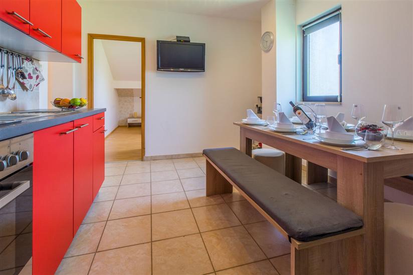 Apartment A1, for 7 persons