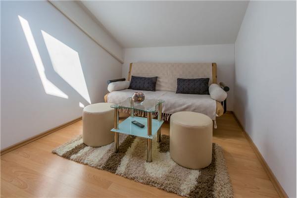 Apartment A1, for 7 persons