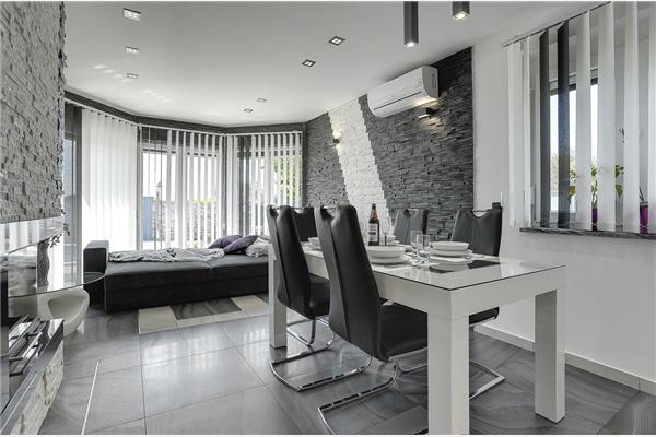 House K1, for 10 persons