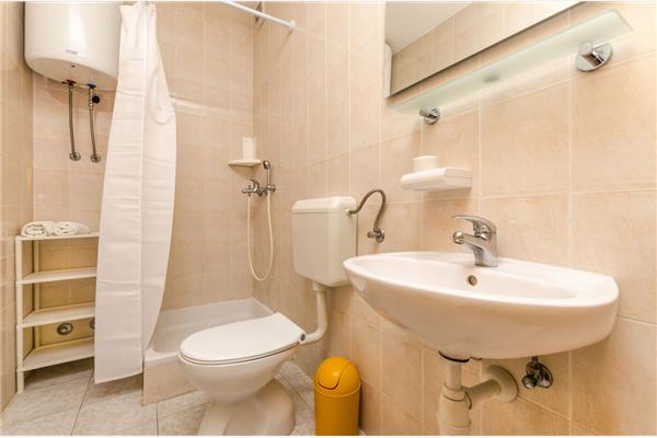 Apartment A2, for 4 persons