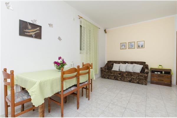 Apartment A2, for 4 persons