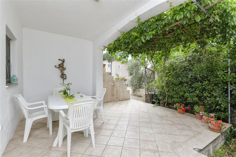 Apartment A2, for 4 persons