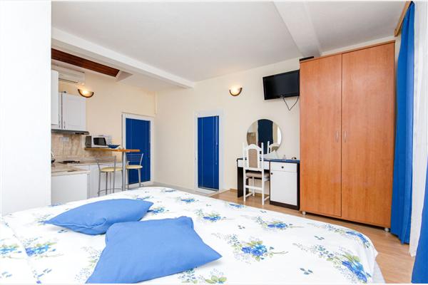 Apartment A1, for 2 persons