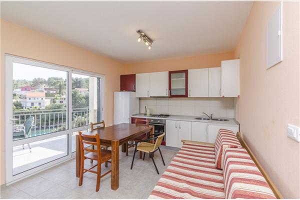 Apartment A2, for 6 persons