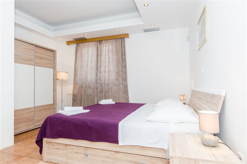 Dům K1, pro 8 osoby