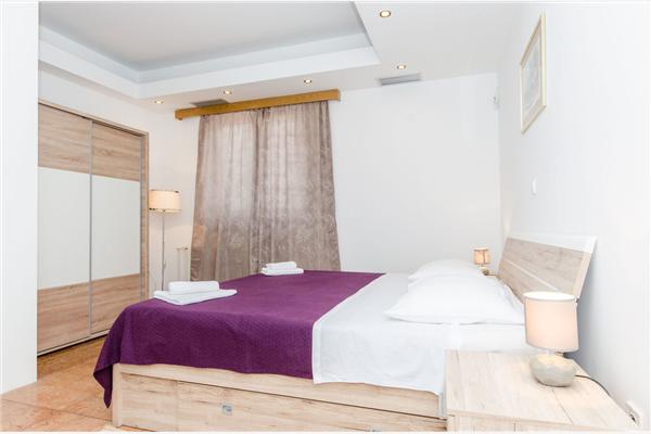 Dům K1, pro 8 osoby