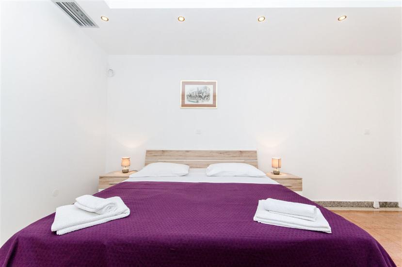 Dům K1, pro 8 osoby