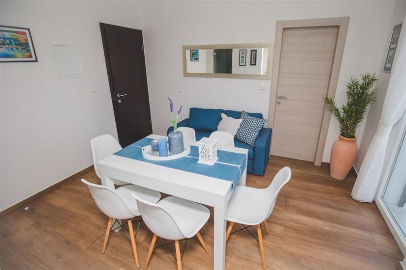 Apartment A2, for 3 persons