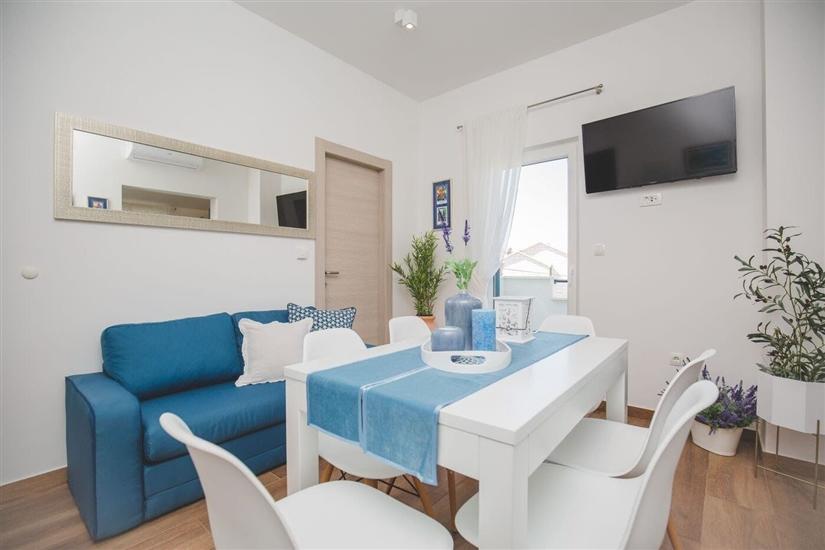 Apartment A2, for 3 persons